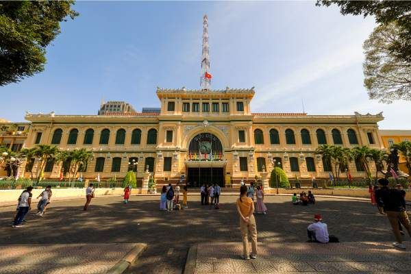 Oficina de correos de Saigón, de estilo colonial francés